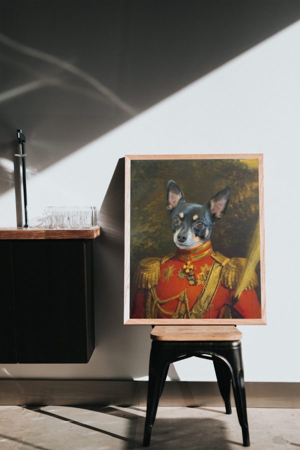 Tablou personalizat cu animalul tău de companie - uniformă roșie cu epoleți