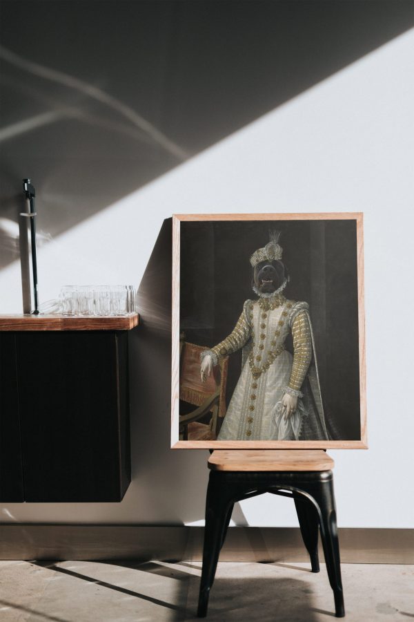 Tablou personalizat cu animalul tău de companie - haine regale și pălărie